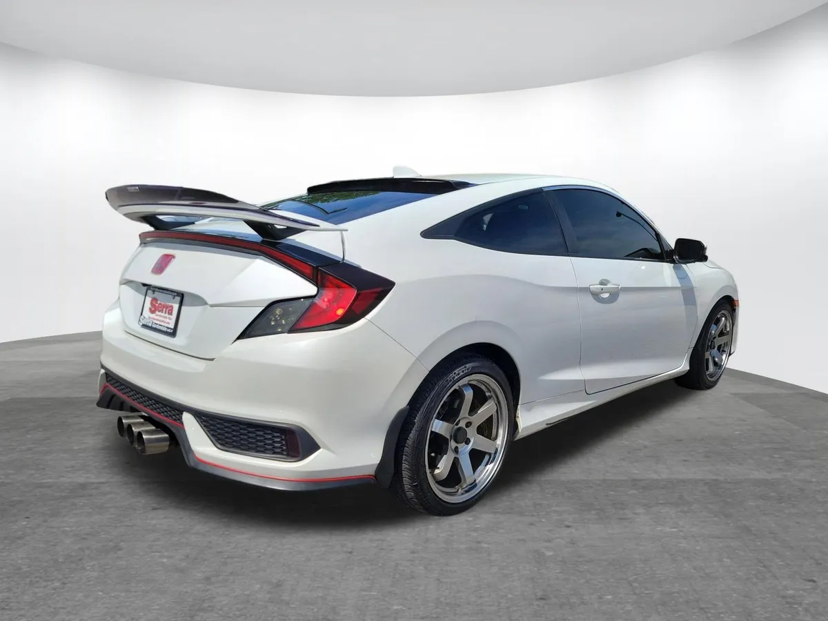 2018 Honda Civic Si thumbnail 21