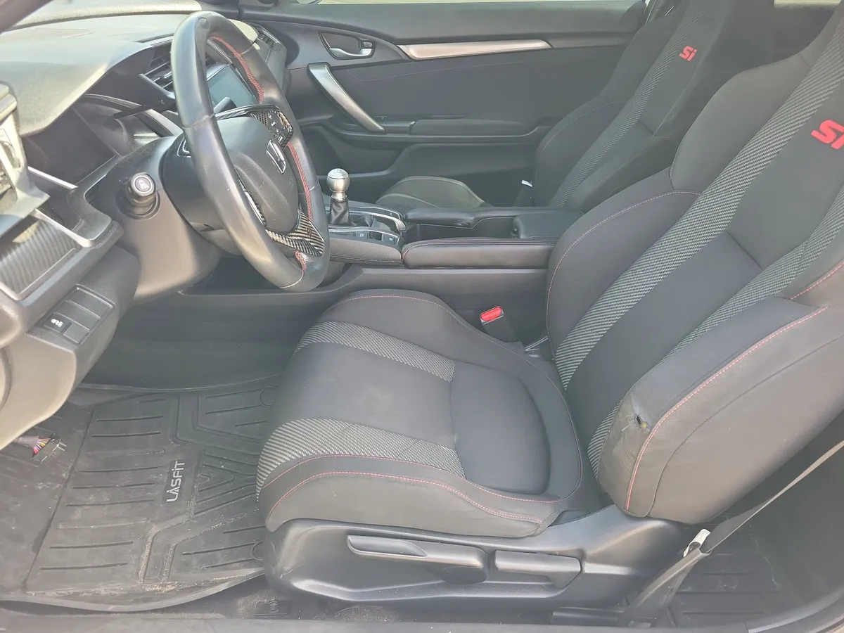 2018 Honda Civic Si thumbnail 5