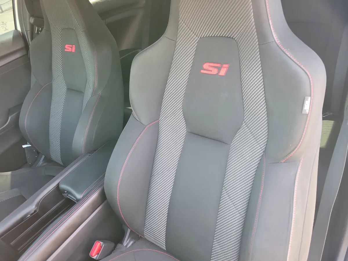 2018 Honda Civic Si thumbnail 6