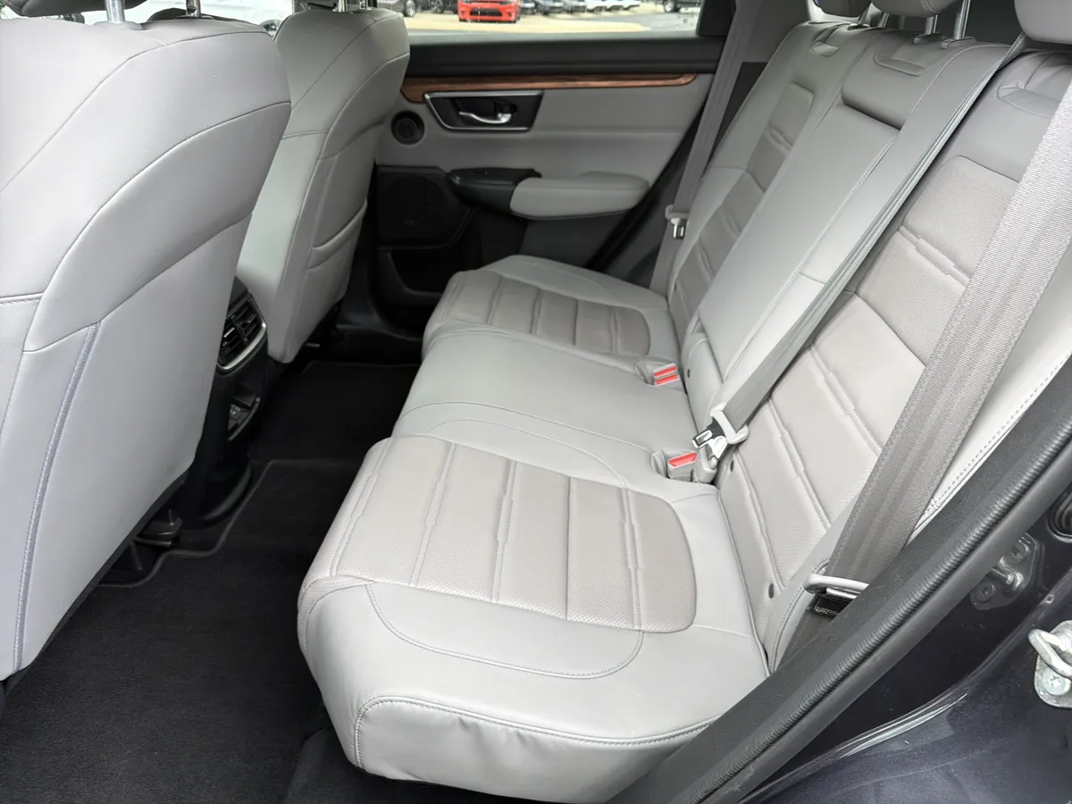 2018 Honda CR-V Touring thumbnail 26