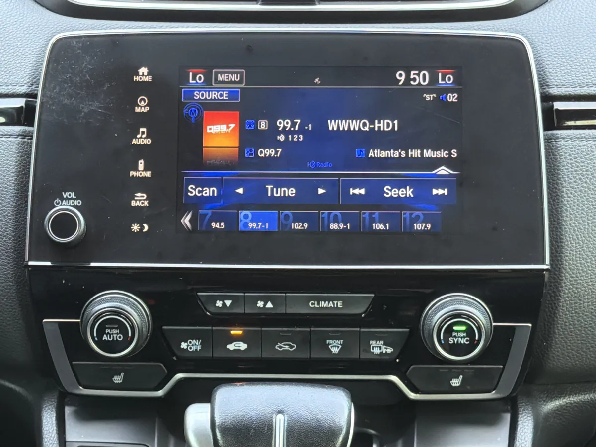 2018 Honda CR-V Touring thumbnail 4