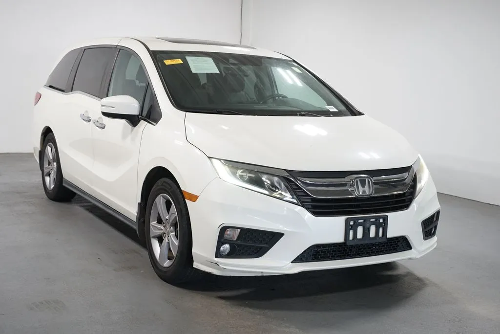 2018 Honda Odyssey EX-L thumbnail 3