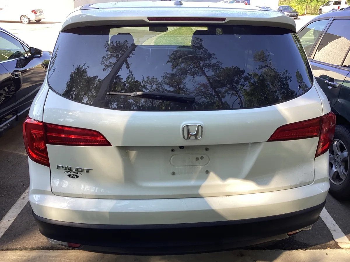 2018 Honda Pilot EX-L thumbnail 10