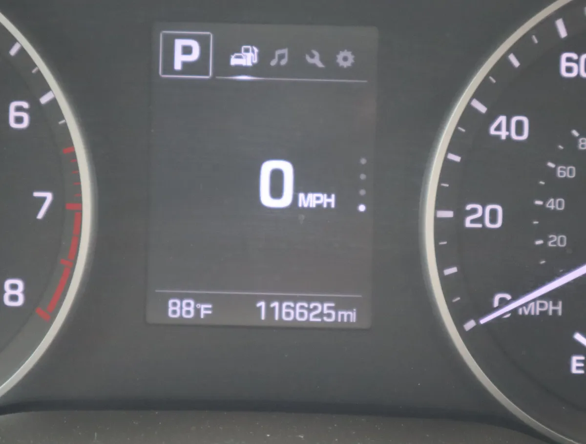 2018 Hyundai Elantra SEL thumbnail 22