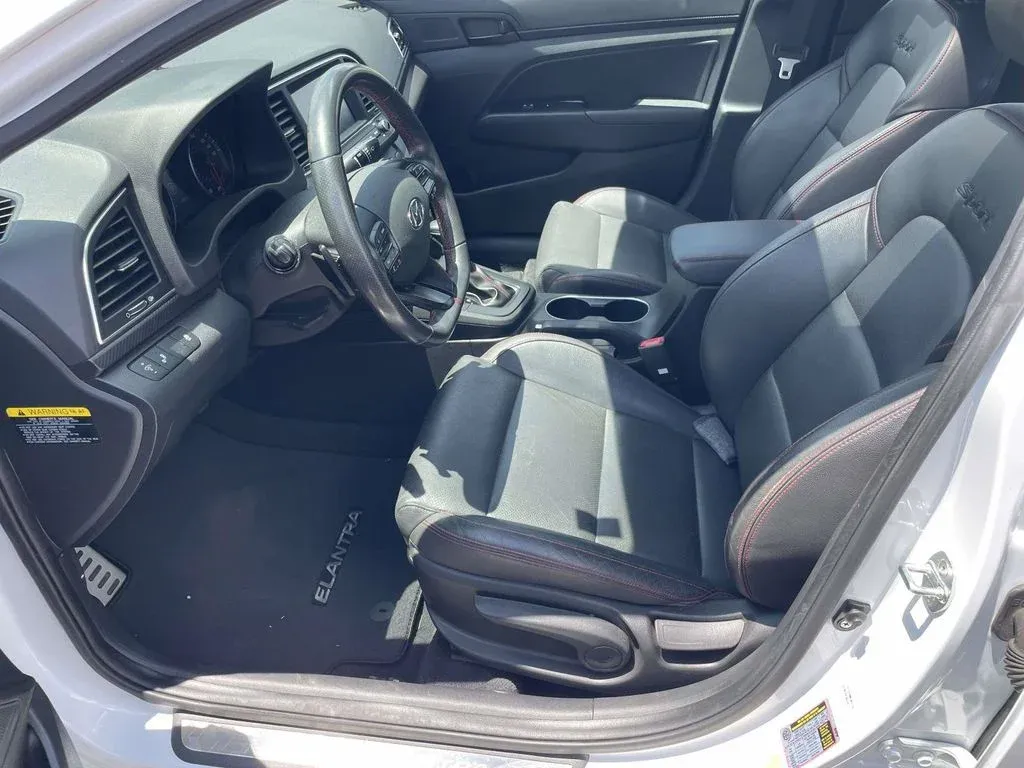 2018 Hyundai Elantra Sport thumbnail 12