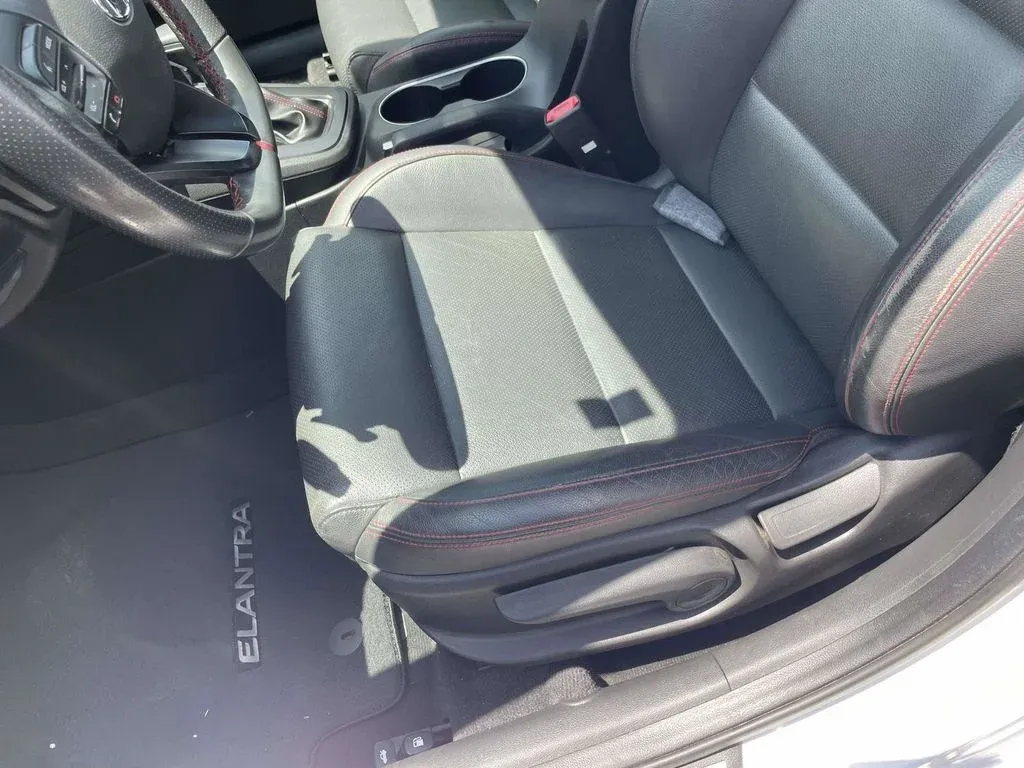 2018 Hyundai Elantra Sport thumbnail 13