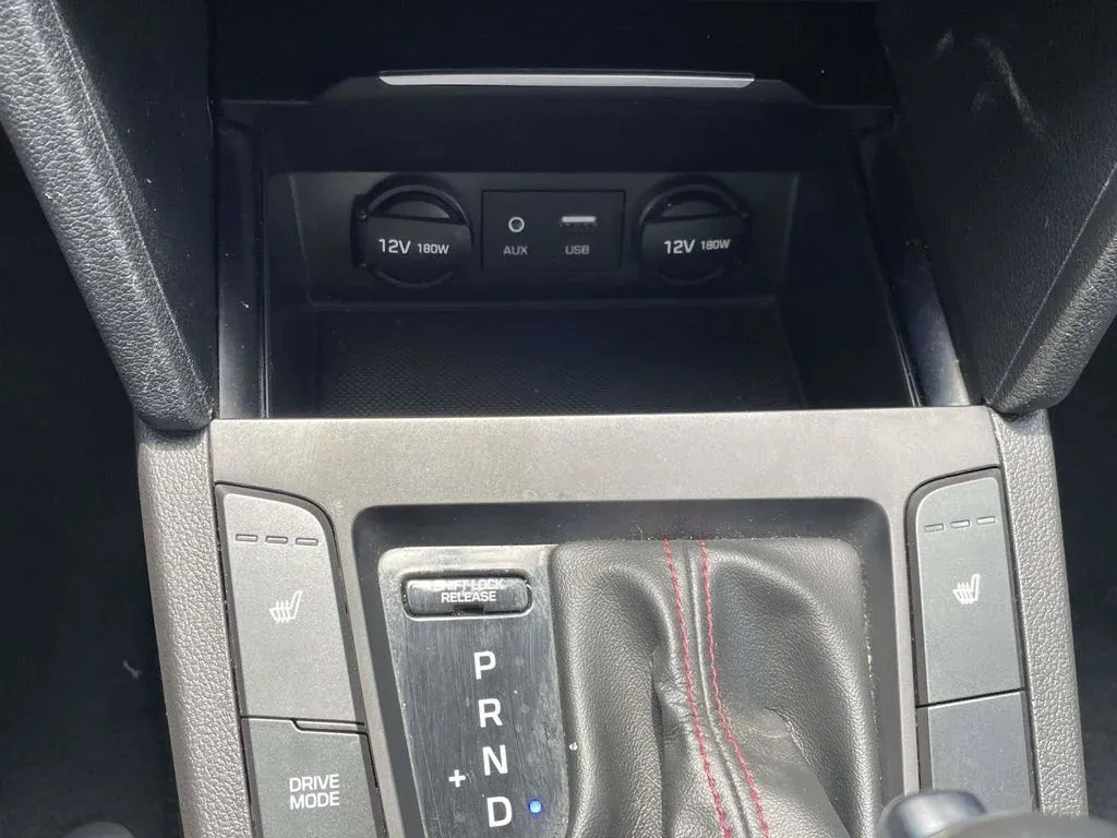 2018 Hyundai Elantra Sport thumbnail 20