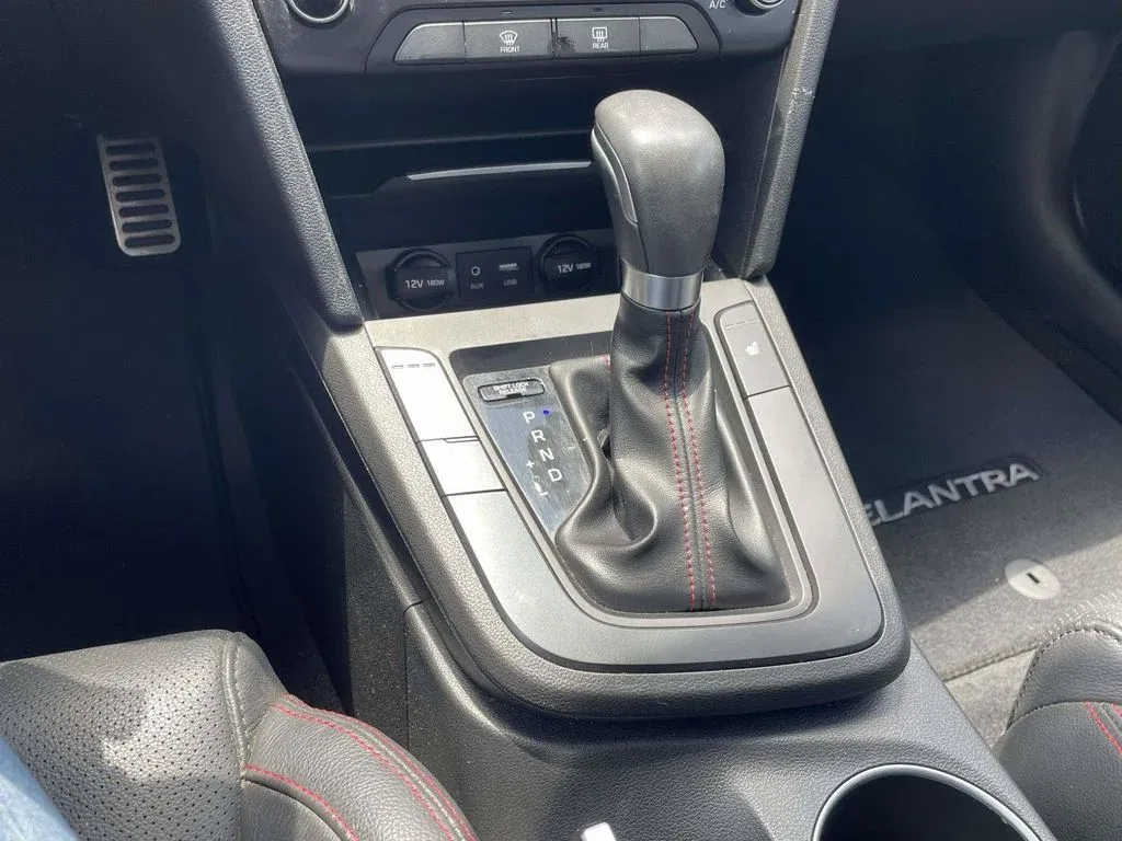 2018 Hyundai Elantra Sport thumbnail 21