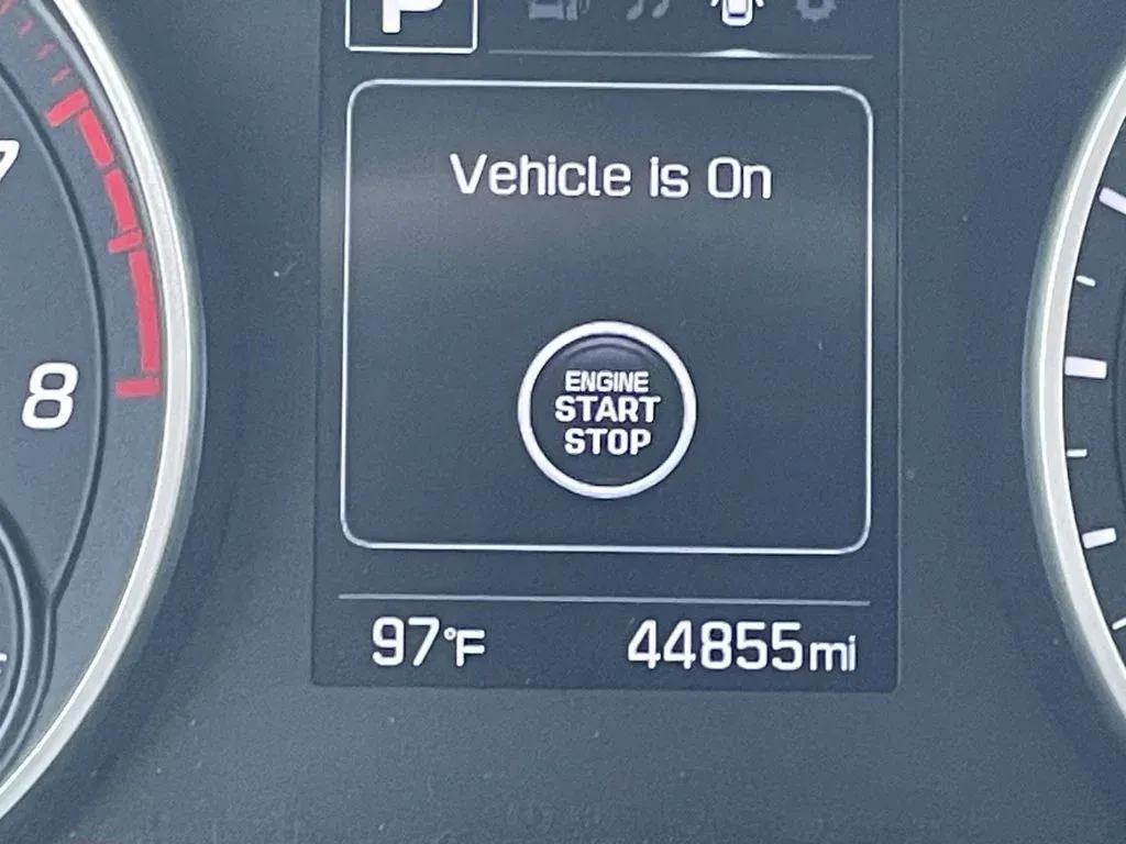 2018 Hyundai Elantra Sport thumbnail 25