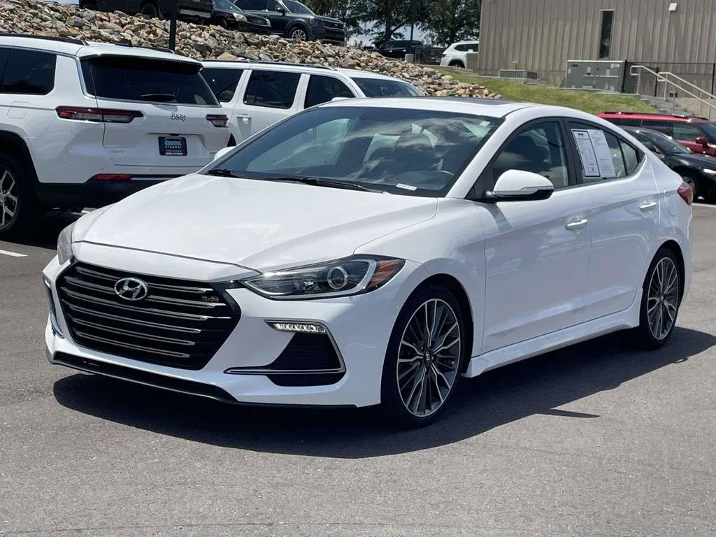 2018 Hyundai Elantra Sport thumbnail 7