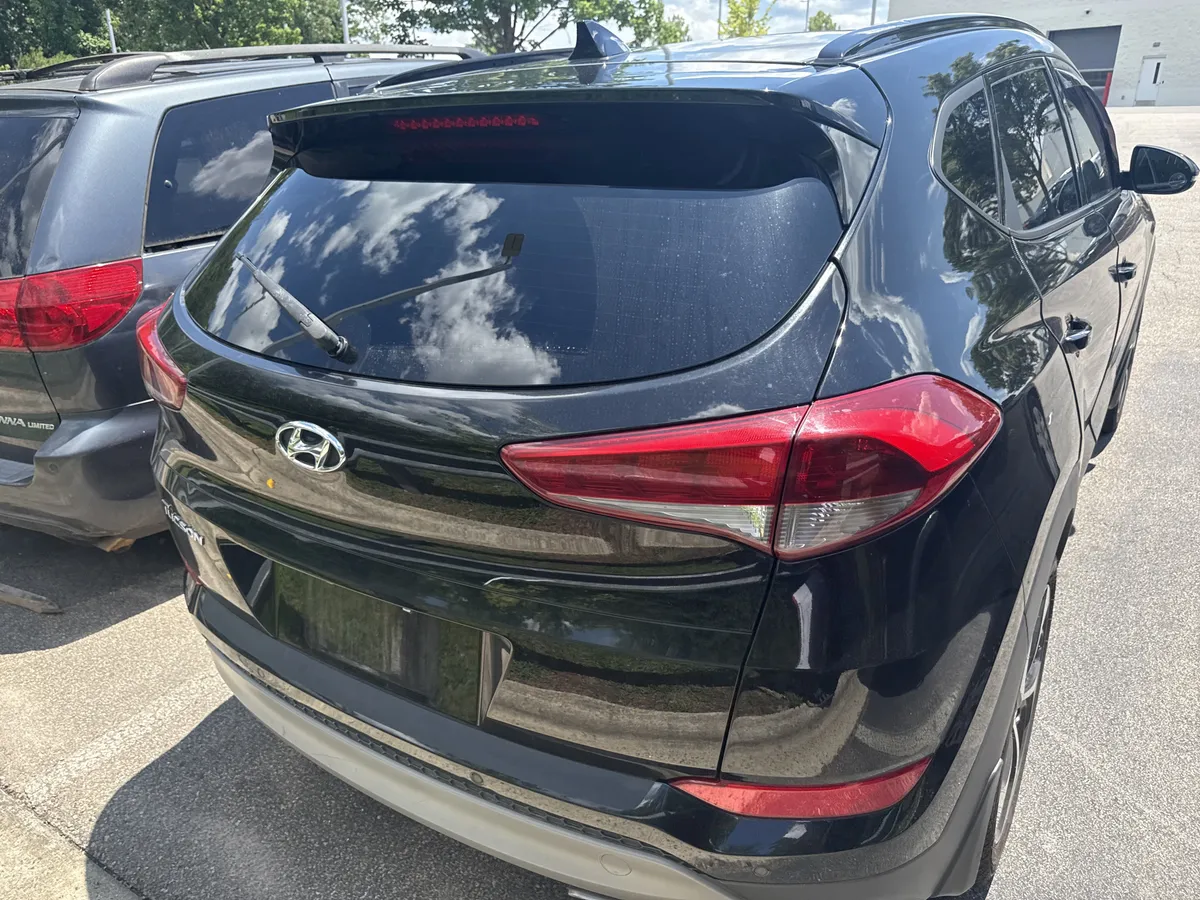 2018 Hyundai Tucson Value thumbnail 8