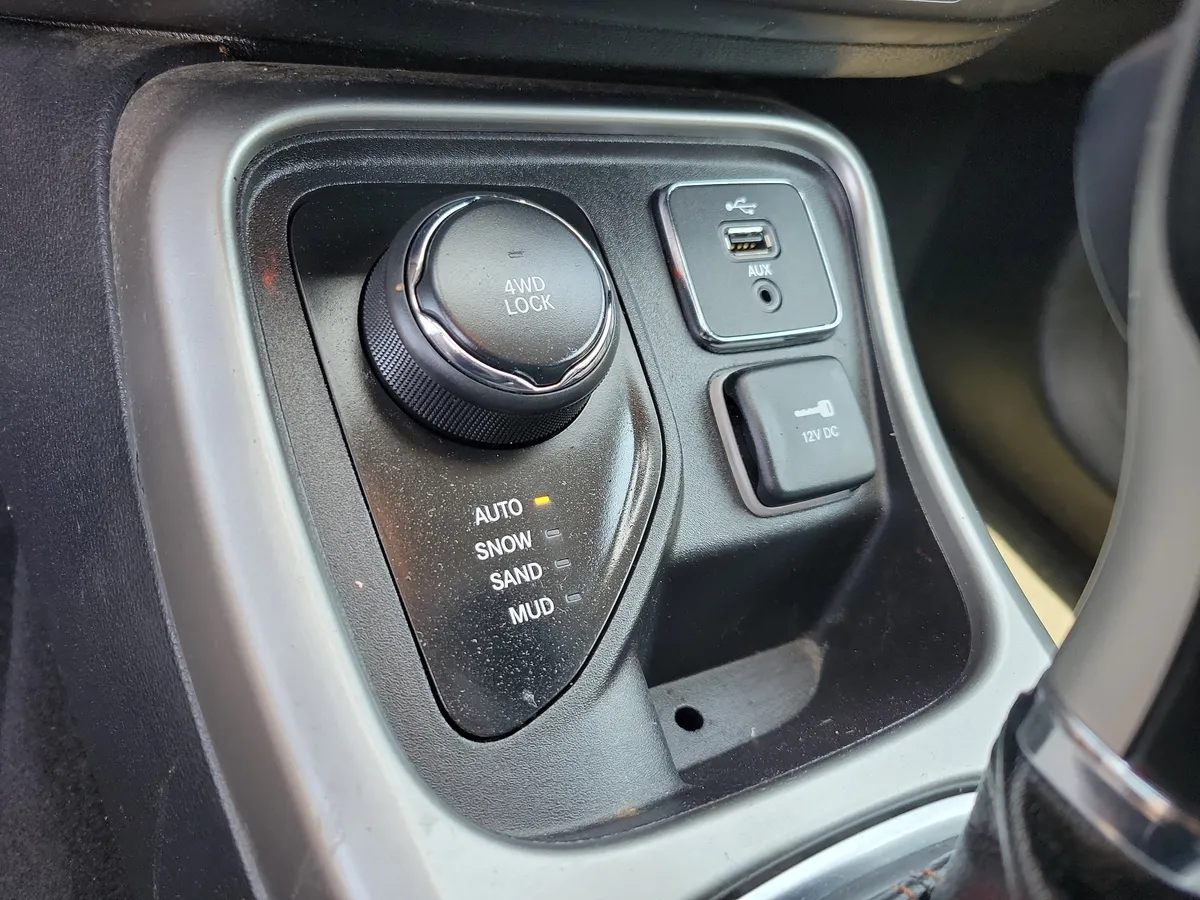2018 Jeep Compass Latitude 4x4 thumbnail 13
