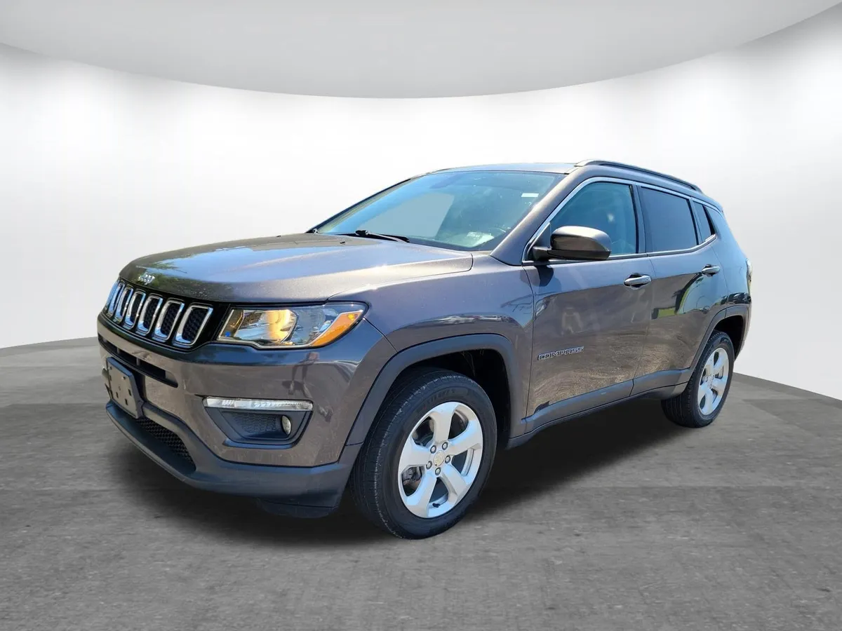 2018 Jeep Compass Latitude 4x4 thumbnail 21