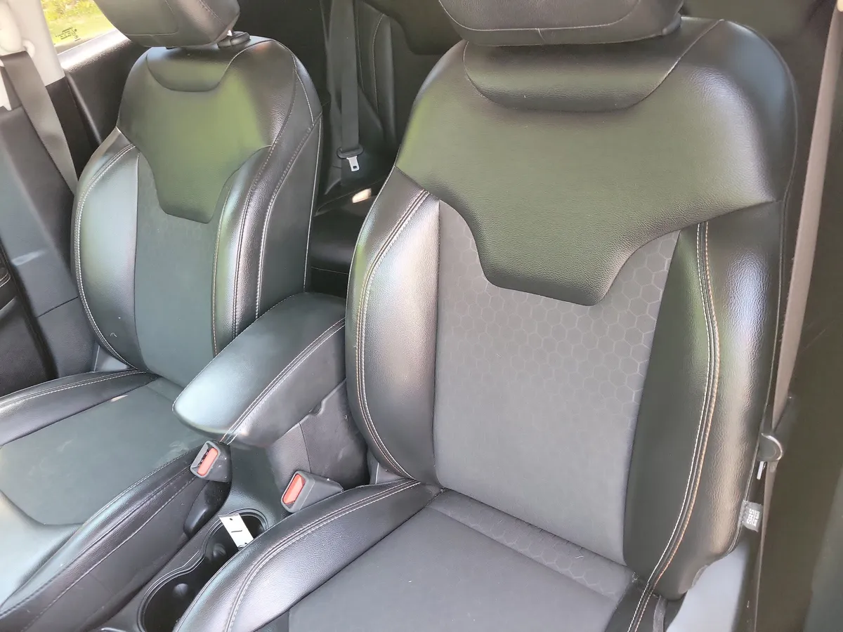 2018 Jeep Compass Latitude 4x4 thumbnail 6