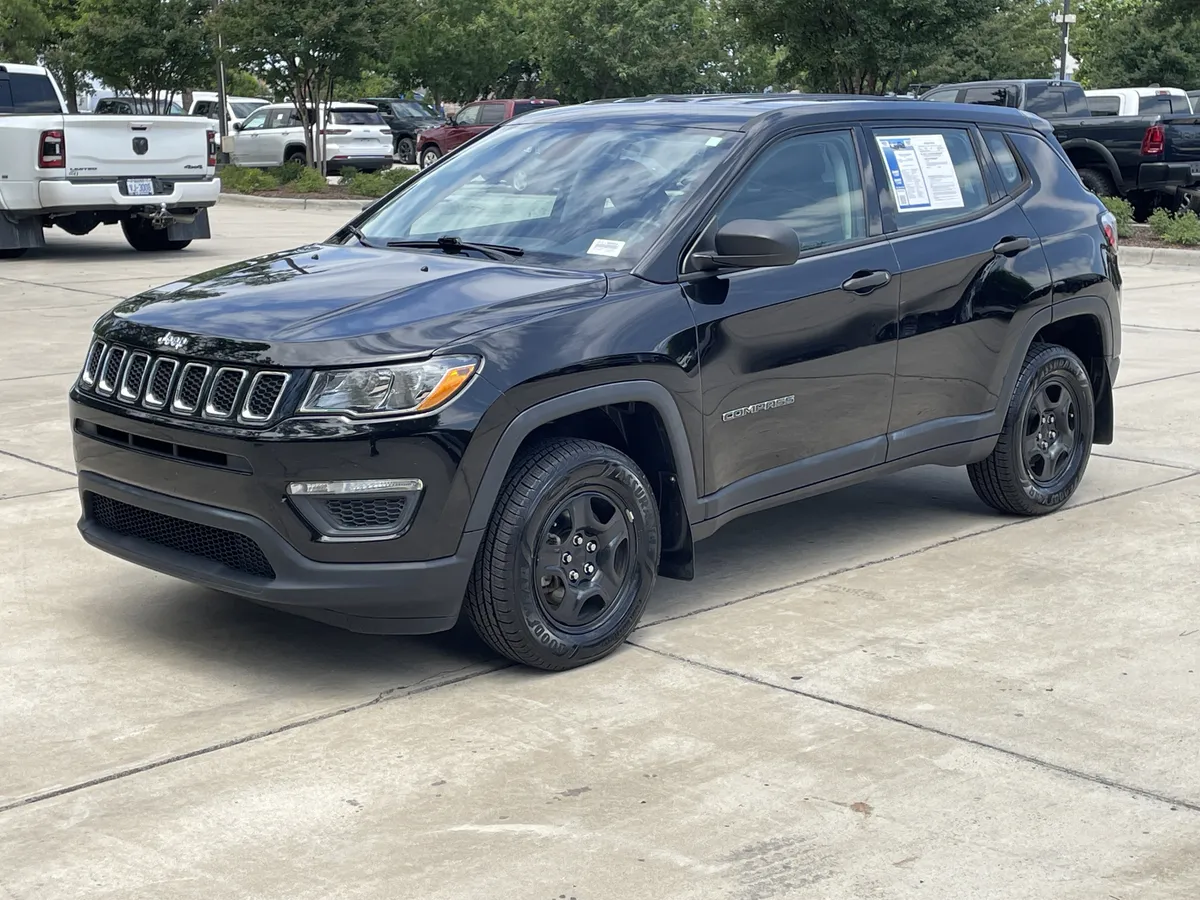2018 Jeep Compass Sport thumbnail 4