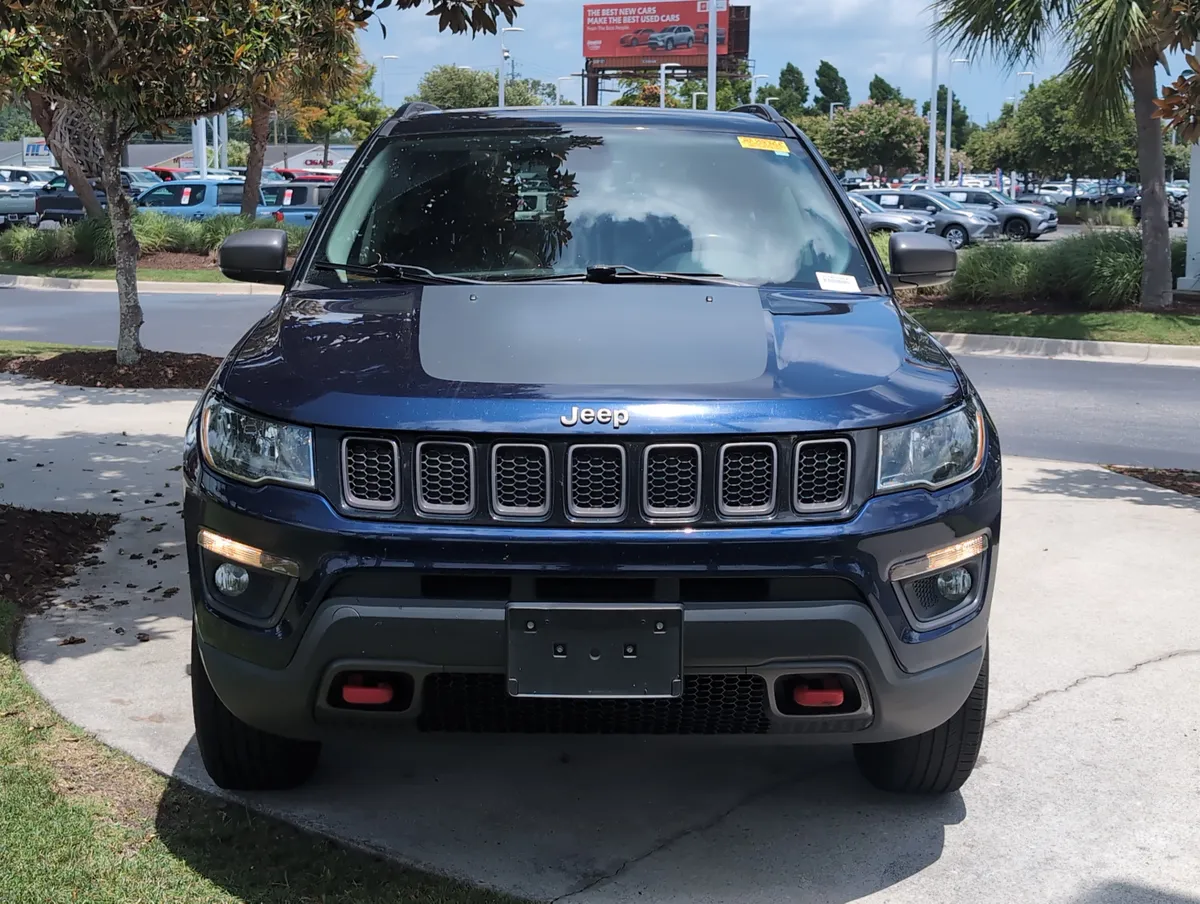 2018 Jeep Compass Trailhawk thumbnail 2