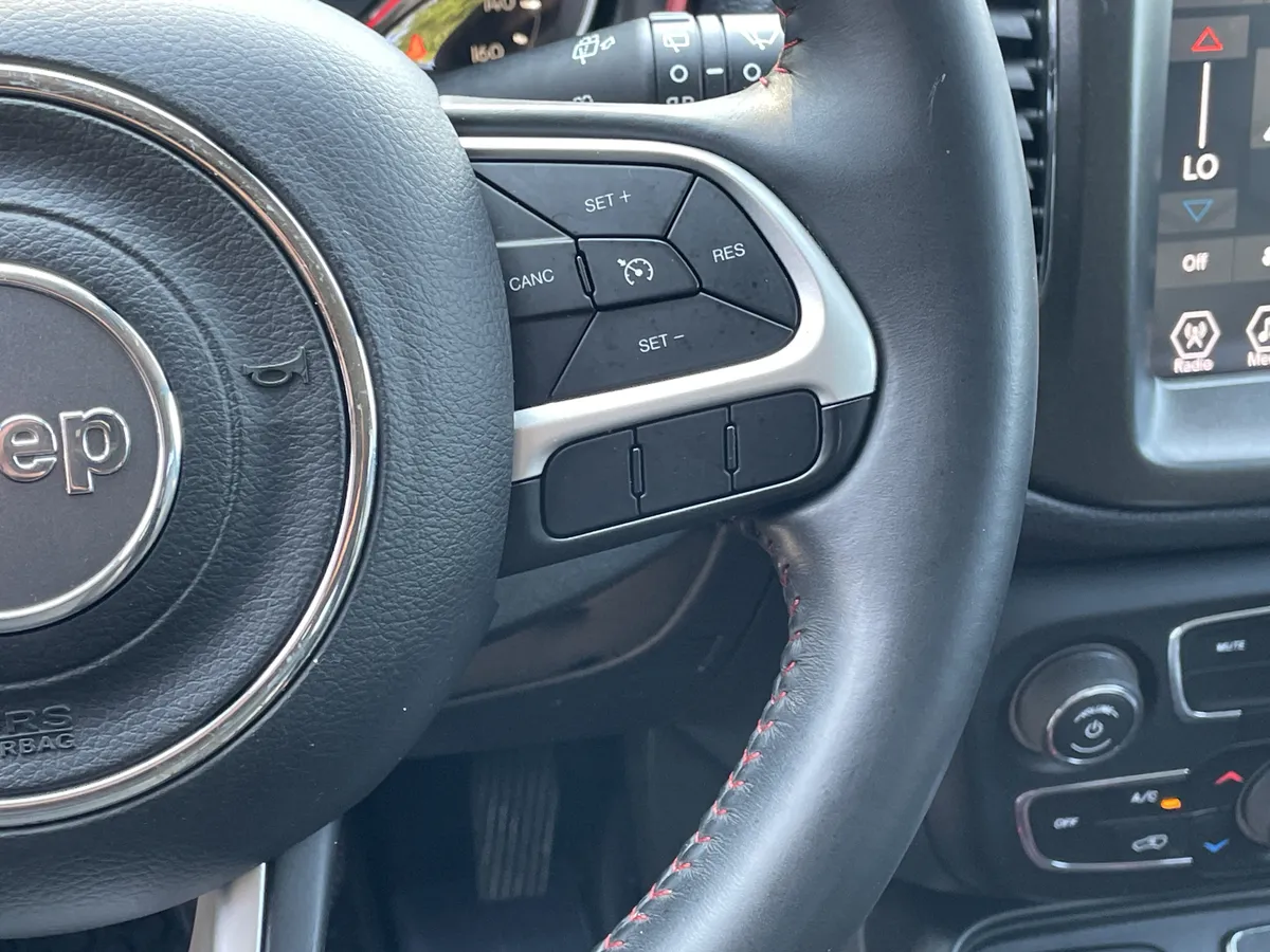 2018 Jeep Compass Trailhawk thumbnail 19