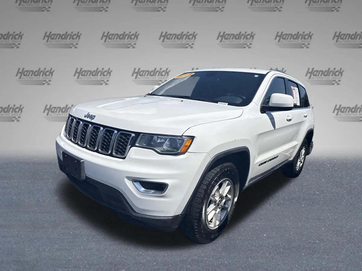 2018 Jeep Grand Cherokee Laredo E thumbnail 4
