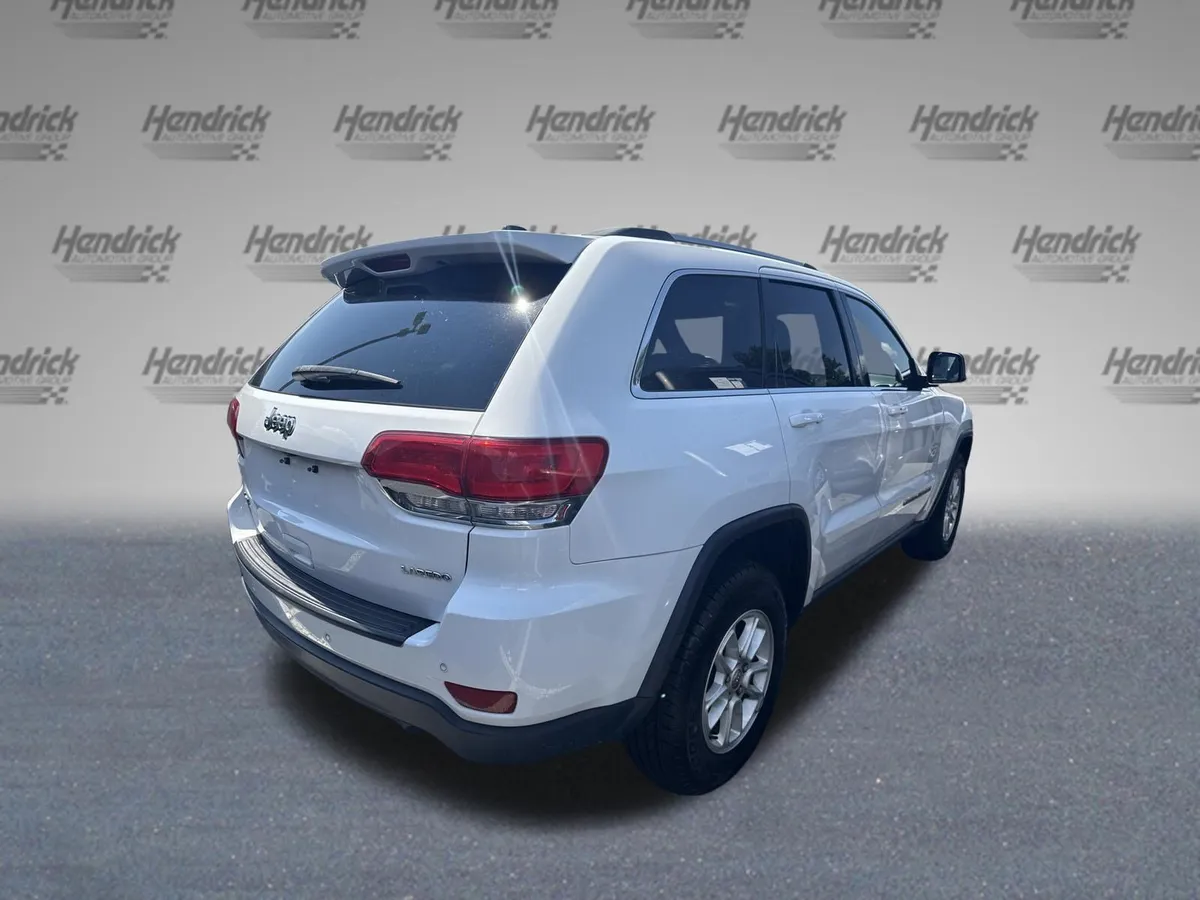 2018 Jeep Grand Cherokee Laredo E thumbnail 8