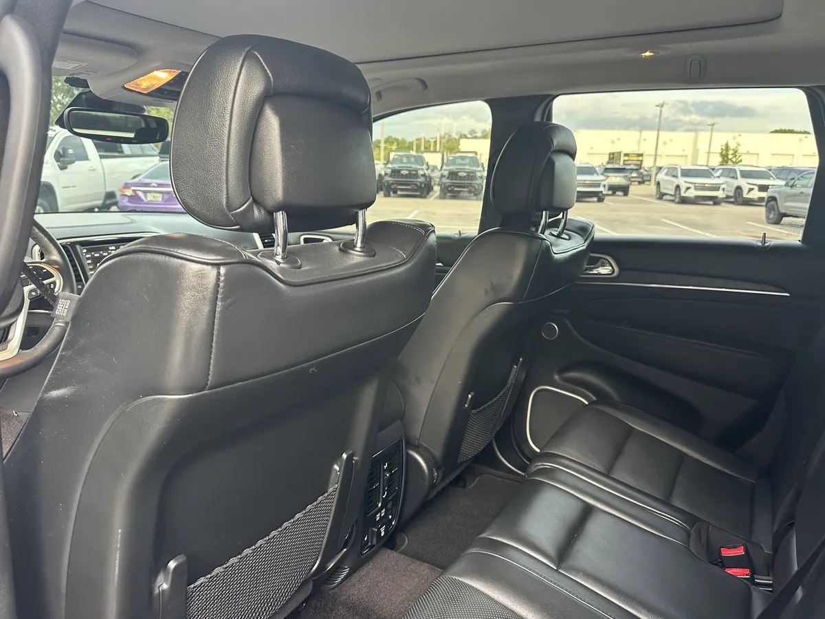 2018 Jeep Grand Cherokee Summit thumbnail 35