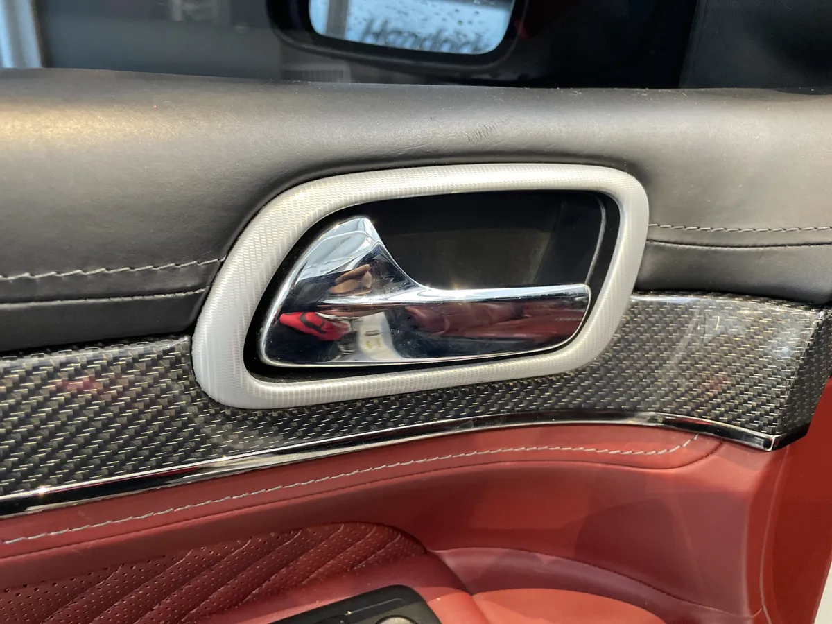 2018 Jeep Grand Cherokee Trackhawk thumbnail 14
