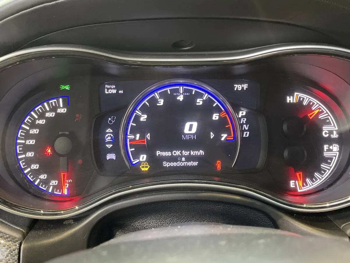 2018 Jeep Grand Cherokee Trackhawk thumbnail 22