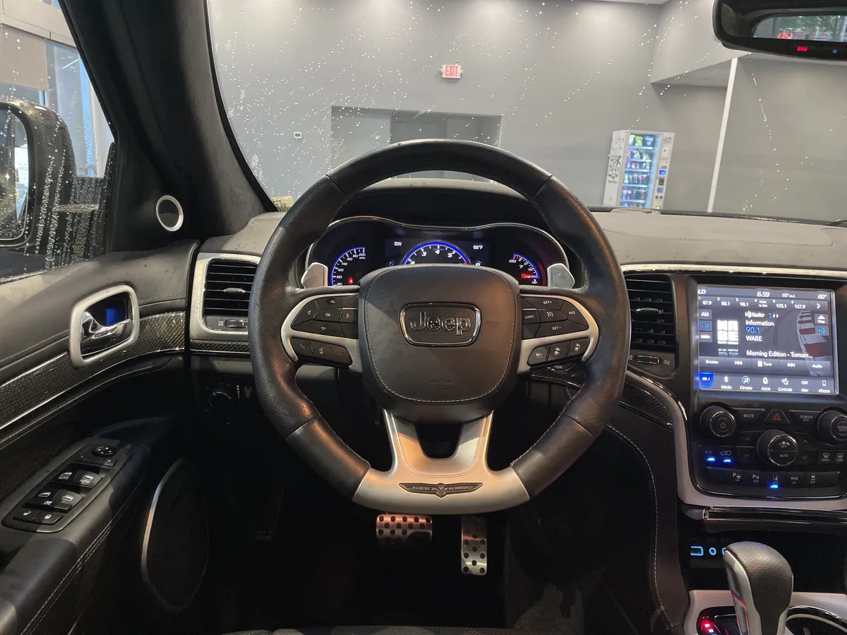2018 Jeep Grand Cherokee Trackhawk thumbnail 20