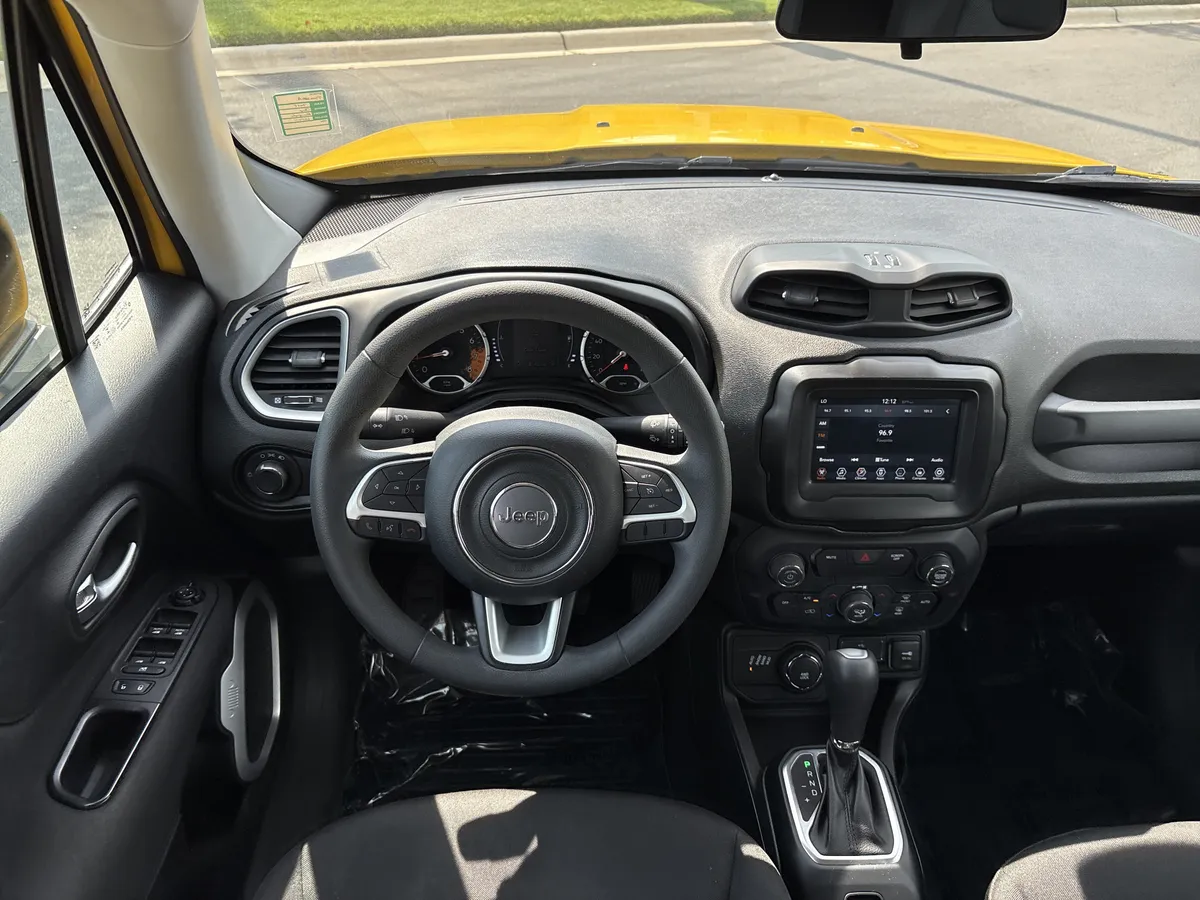 2018 Jeep Renegade Sport thumbnail 19