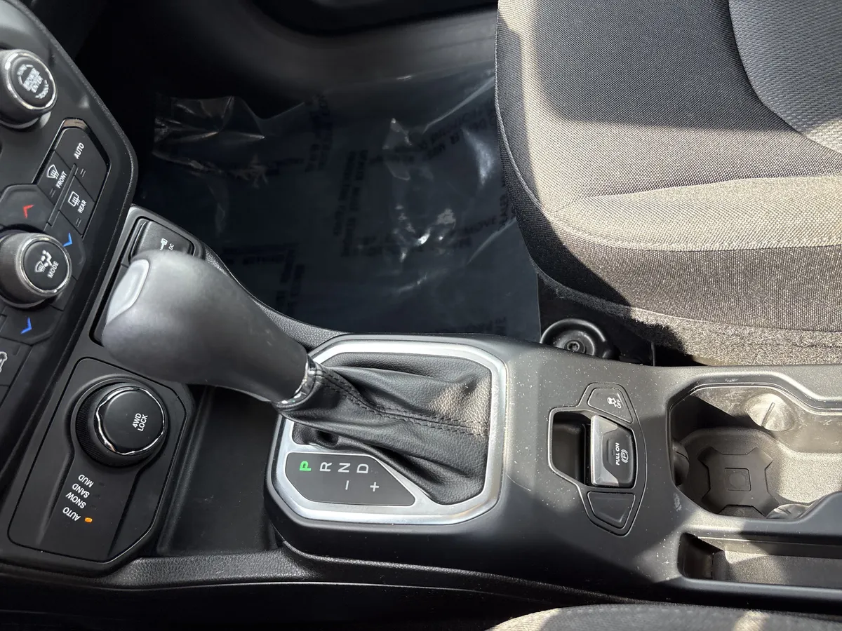 2018 Jeep Renegade Sport thumbnail 31