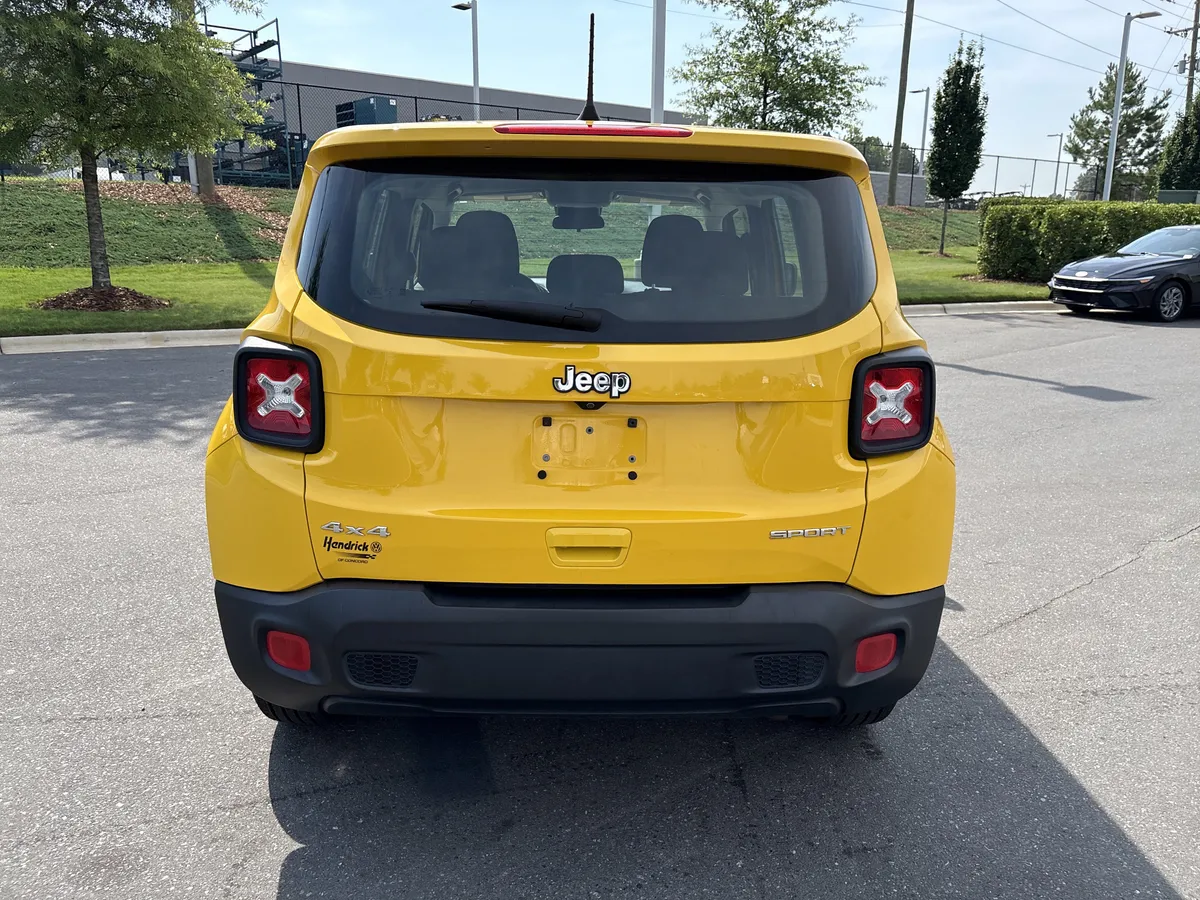 2018 Jeep Renegade Sport thumbnail 8