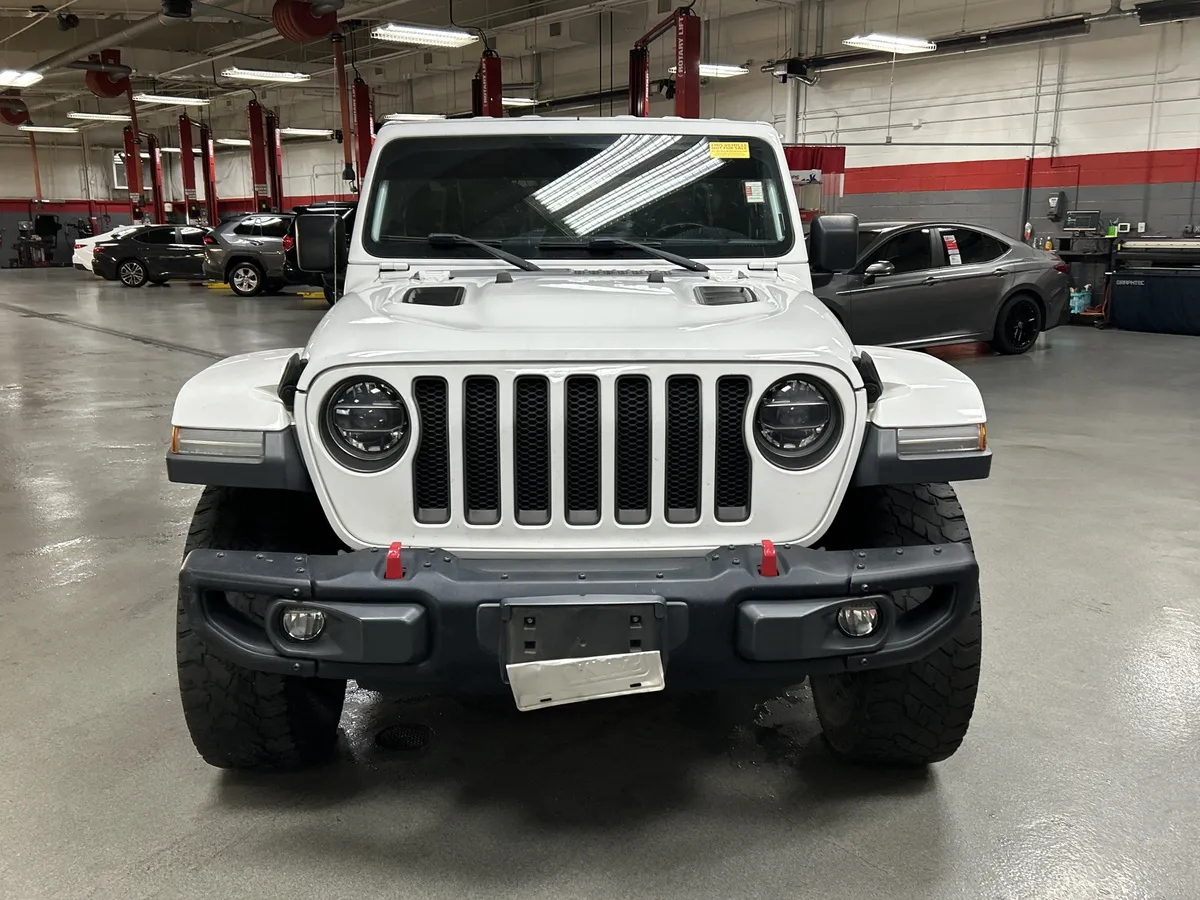 2018 Jeep Wrangler Unlimited Rubicon thumbnail 3