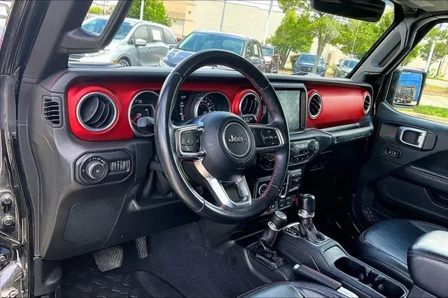 2018 Jeep Wrangler Unlimited Rubicon thumbnail 14