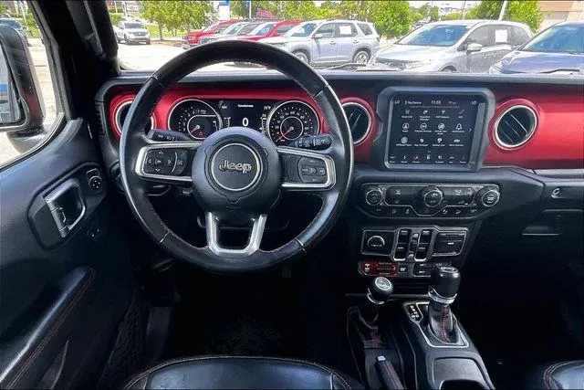 2018 Jeep Wrangler Unlimited Rubicon thumbnail 8