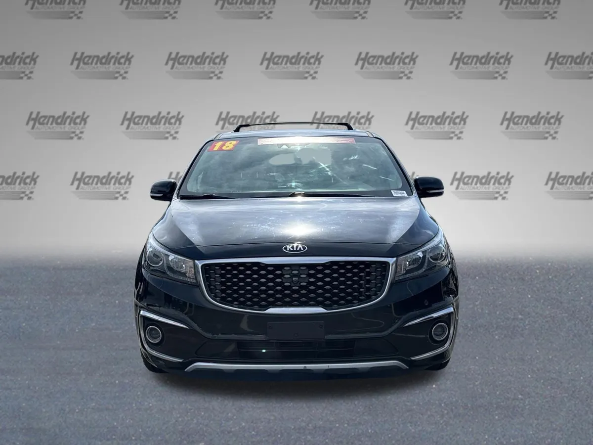 2018 Kia Sedona SX-L thumbnail 2