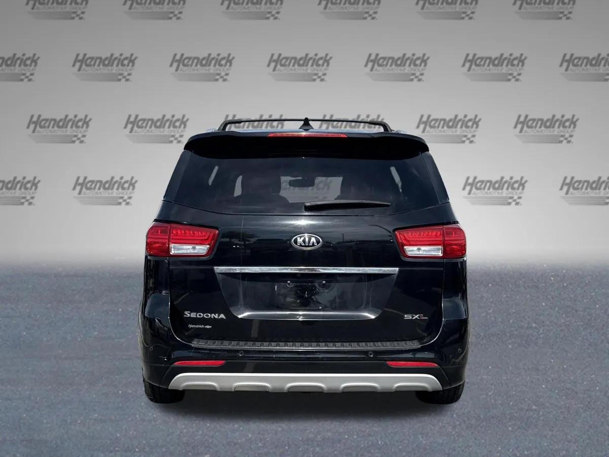 2018 Kia Sedona SX-L thumbnail 8