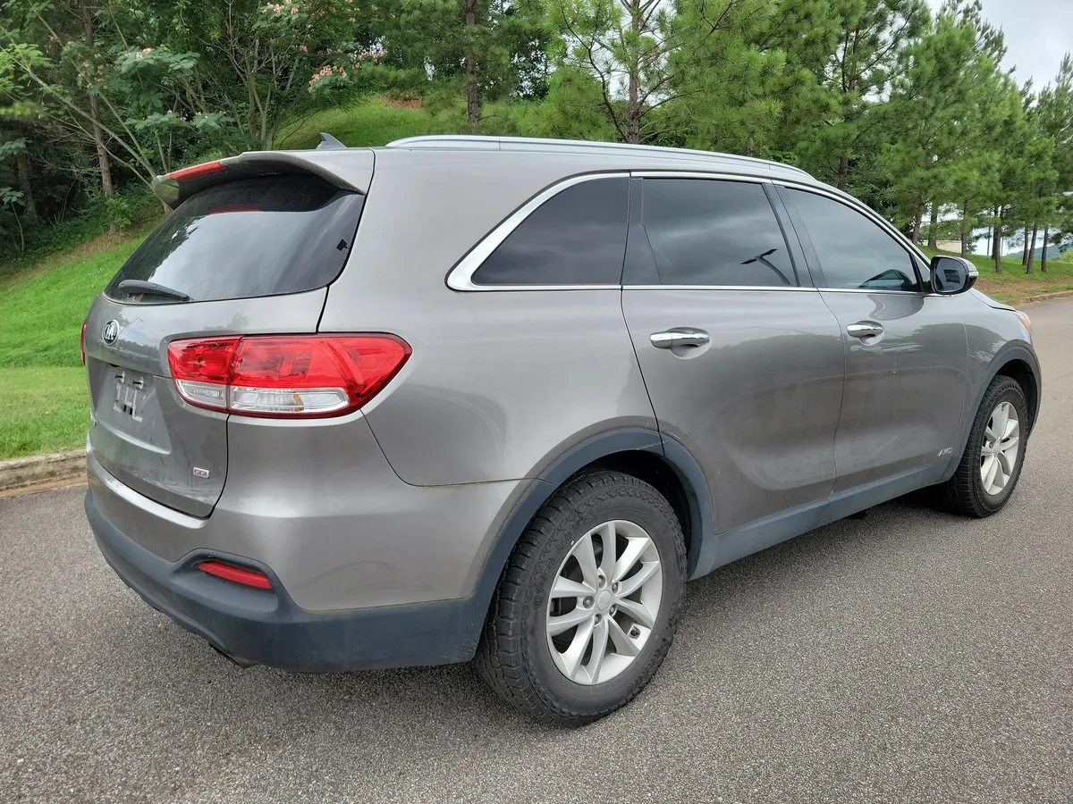 2018 Kia Sorento 2.4L LX thumbnail 5