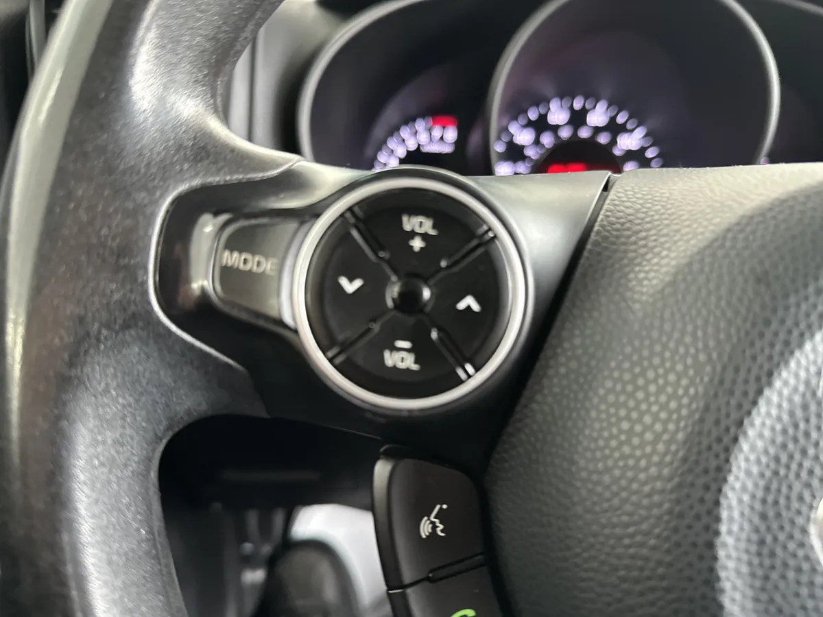 2018 Kia Soul thumbnail 17