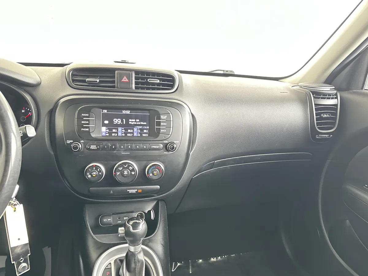 2018 Kia Soul thumbnail 25