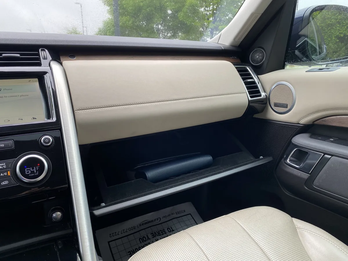 2018 Land Rover Discovery HSE thumbnail 27