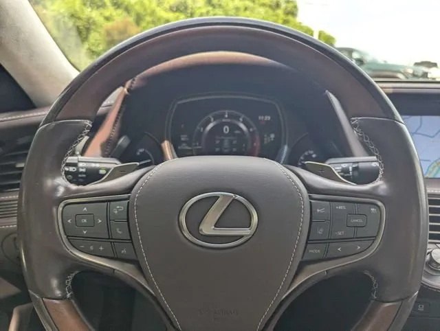 2018 Lexus LS 500 Base thumbnail 26