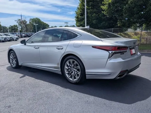 2018 Lexus LS 500 Base thumbnail 4