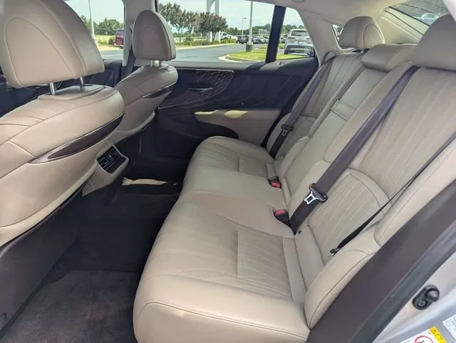 2018 Lexus LS 500 Base thumbnail 8