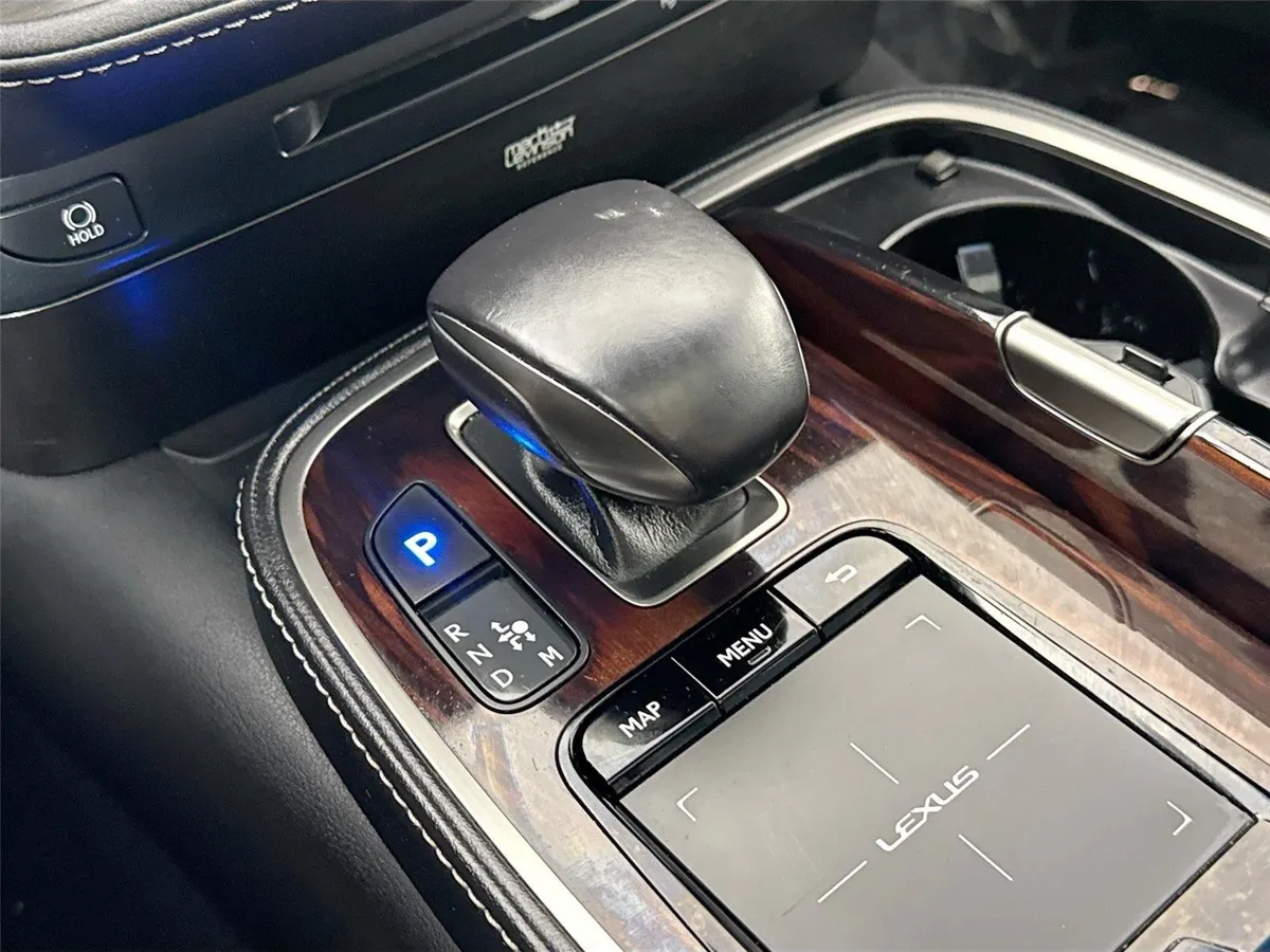 2018 Lexus LS 500 thumbnail 27