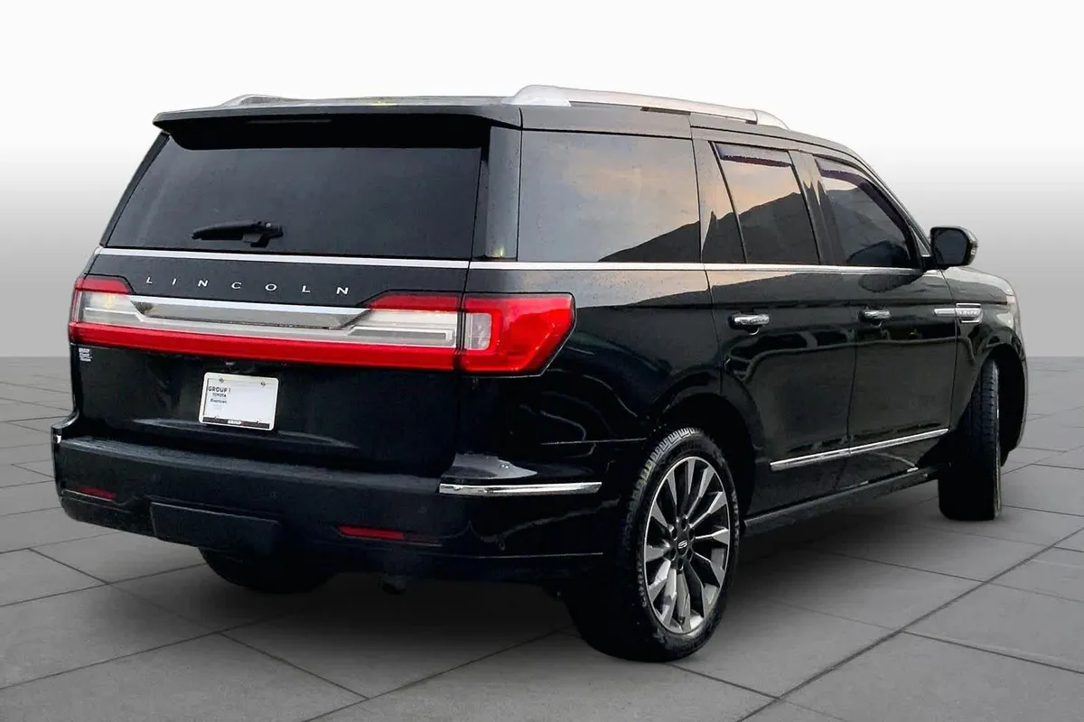 2018 Lincoln Navigator Select thumbnail 13