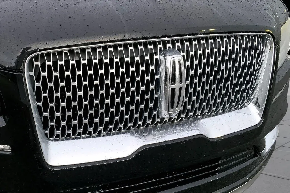 2018 Lincoln Navigator Select thumbnail 29