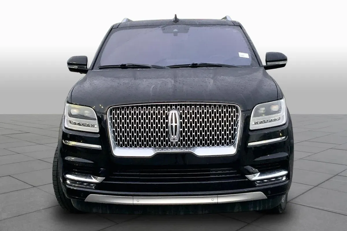 2018 Lincoln Navigator Select thumbnail 4