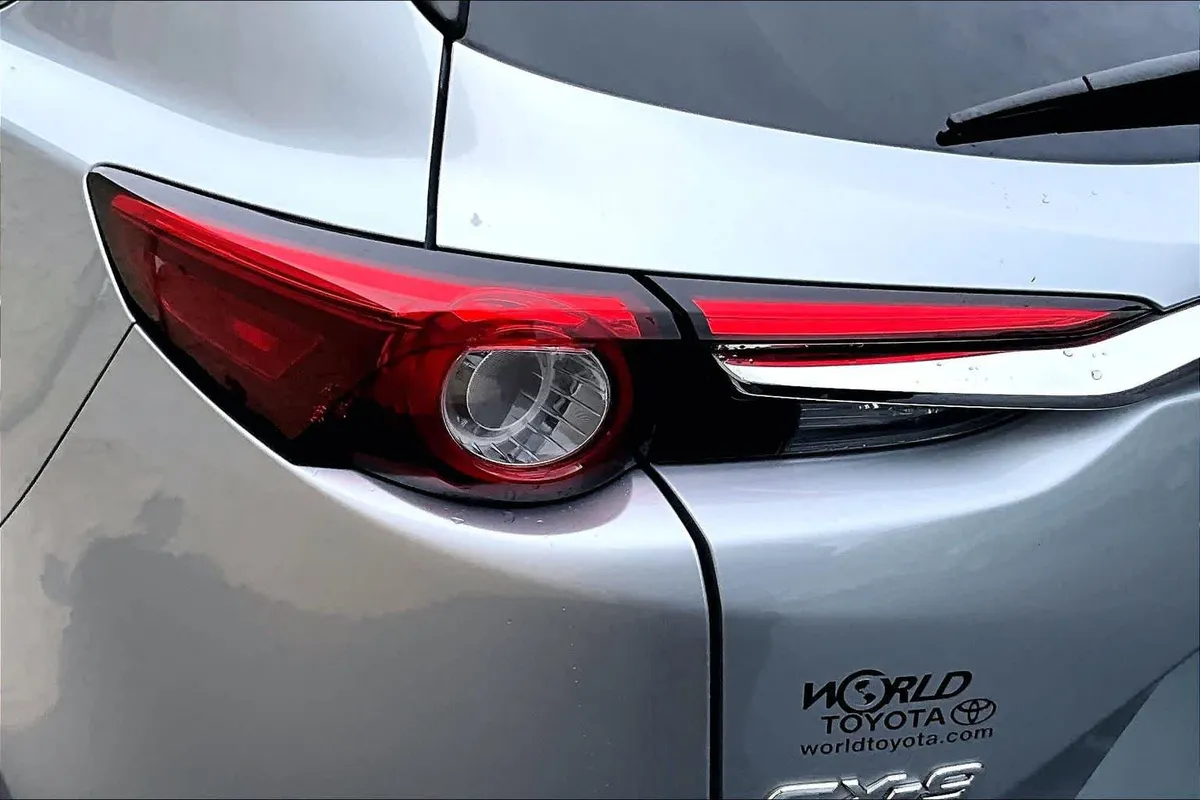 2018 Mazda CX-9 Touring thumbnail 29