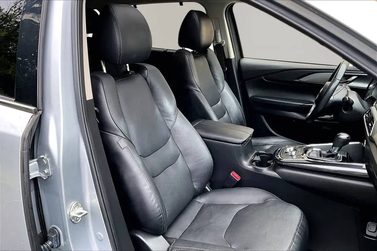 2018 Mazda CX-9 Touring thumbnail 9