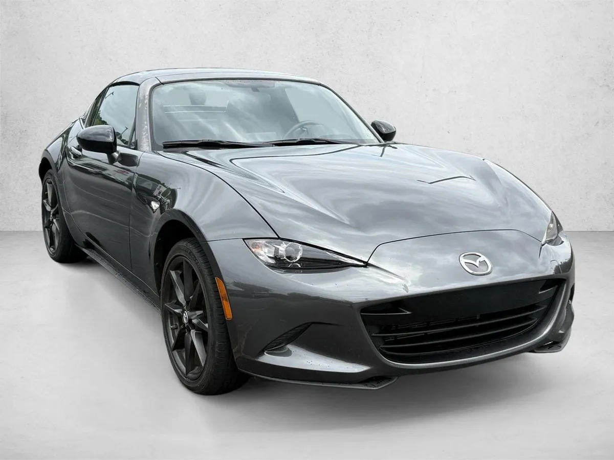 2018 Mazda Mazda MX-5 Miata RF Club thumbnail 3