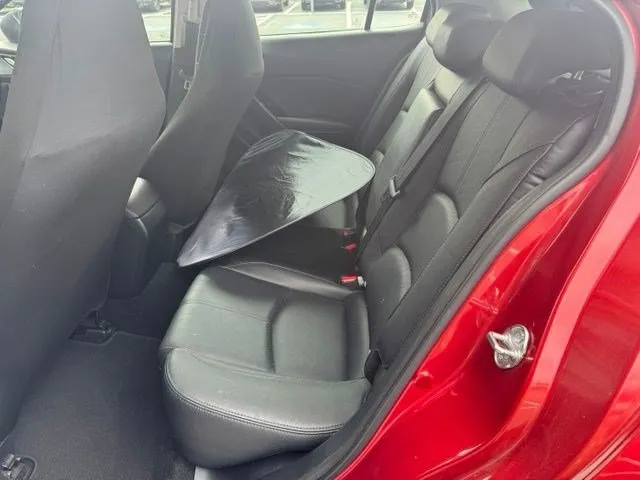 2018 Mazda Mazda3 Grand Touring thumbnail 11